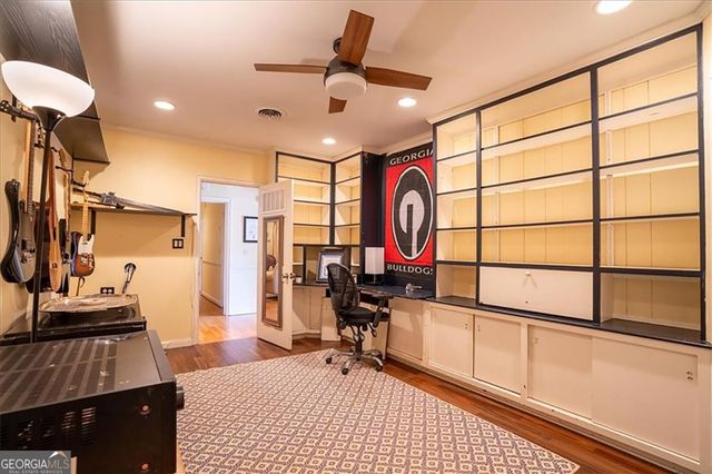 3179 E Wood Valley Road, Atlanta, GA 30327