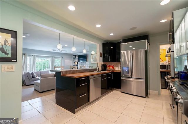 3179 E Wood Valley Road, Atlanta, GA 30327