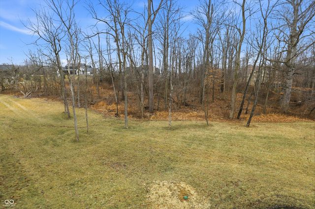 6761 Wellington Circle, Zionsville, IN 46077