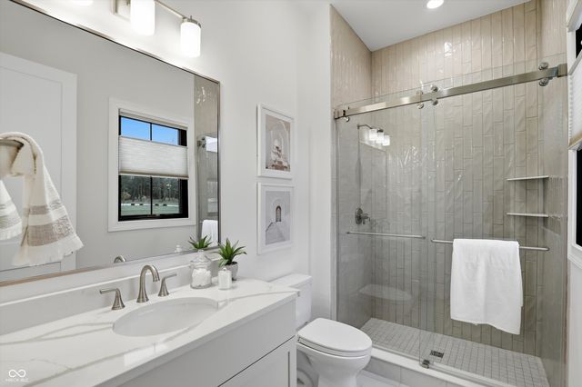 6761 Wellington Circle, Zionsville, IN 46077