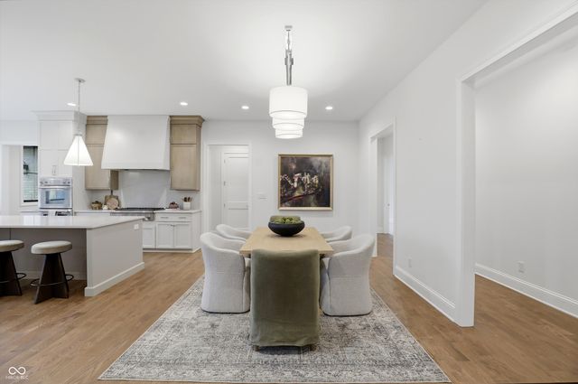 6761 Wellington Circle, Zionsville, IN 46077