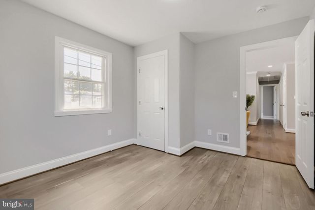 696 W MAPLE RD, Linthicum Heights, MD 21090