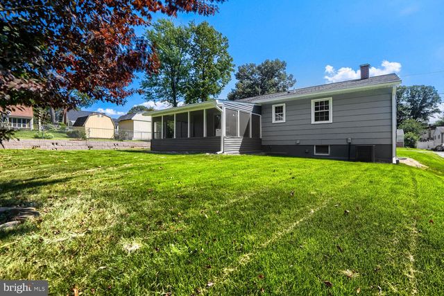 696 W MAPLE RD, Linthicum Heights, MD 21090
