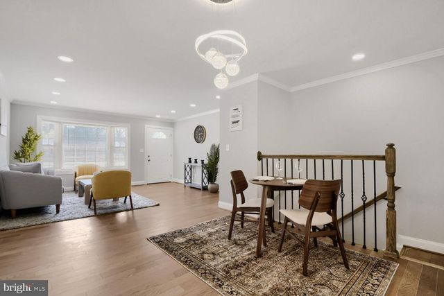 696 W MAPLE RD, Linthicum Heights, MD 21090