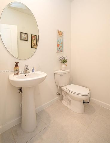 28643 SW 129th Ct, Homestead, FL 33033