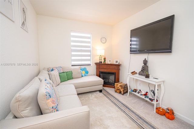 28643 SW 129th Ct, Homestead, FL 33033