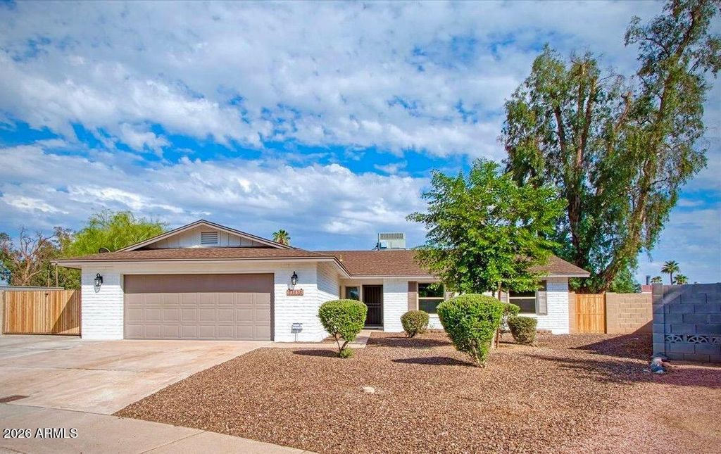 3127 W YUCCA Street, Phoenix, AZ 85029