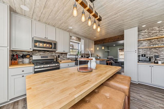 2023 River Birch Drive, Batavia Twp, OH 45102