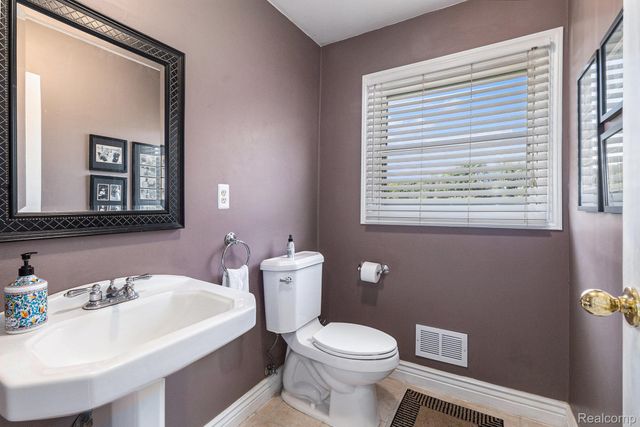 5085 Curtis Road, Arcadia Township, MI 48412