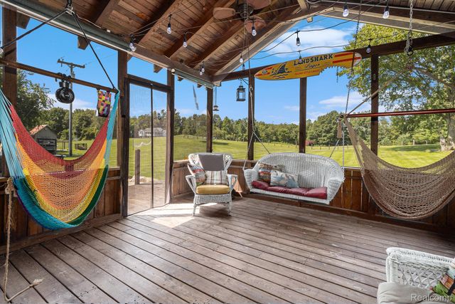 5085 Curtis Road, Arcadia Township, MI 48412