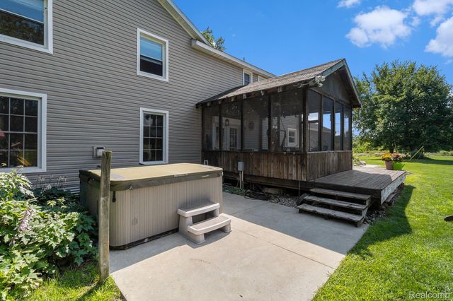 5085 Curtis Road, Arcadia Township, MI 48412