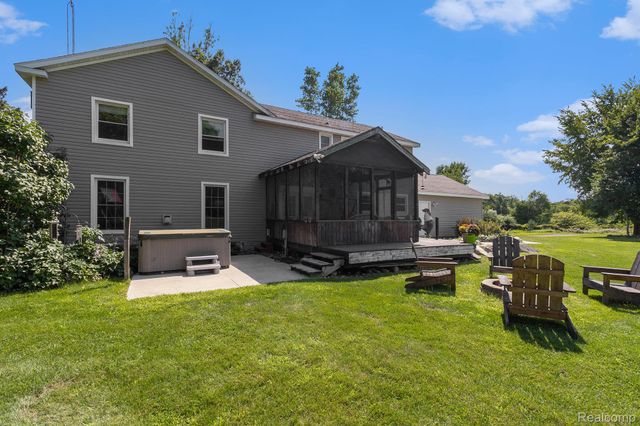 5085 Curtis Road, Arcadia Township, MI 48412