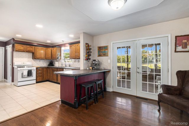 5085 Curtis Road, Arcadia Township, MI 48412