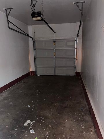 102 K St, Elgin, OK 73538