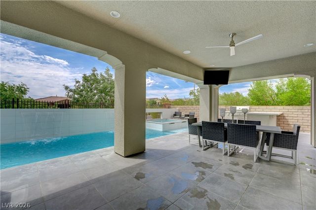 260 Tarragona Breeze Avenue, Las Vegas, NV 89138