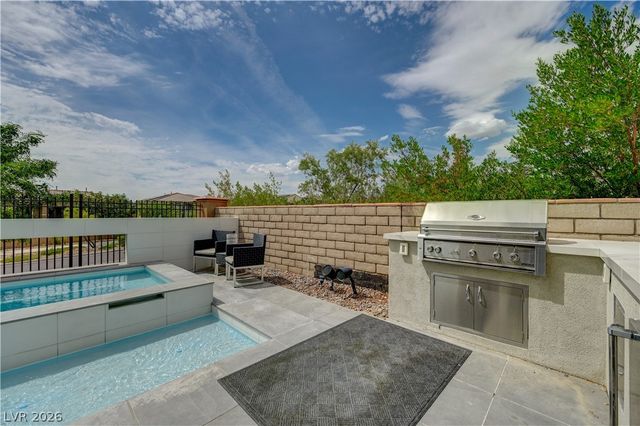 260 Tarragona Breeze Avenue, Las Vegas, NV 89138