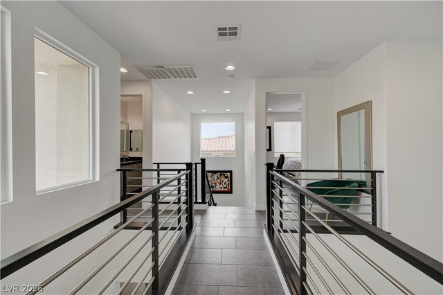 260 Tarragona Breeze Avenue, Las Vegas, NV 89138