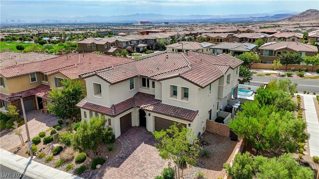 260 Tarragona Breeze Avenue, Las Vegas, NV 89138