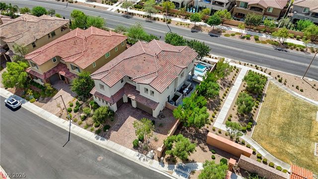 260 Tarragona Breeze Avenue, Las Vegas, NV 89138