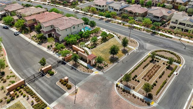 260 Tarragona Breeze Avenue, Las Vegas, NV 89138