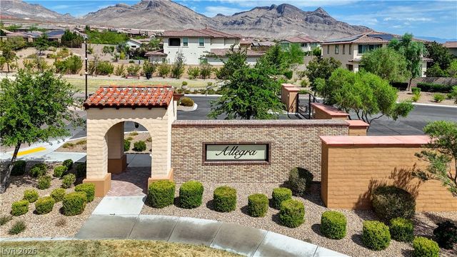 260 Tarragona Breeze Avenue, Las Vegas, NV 89138