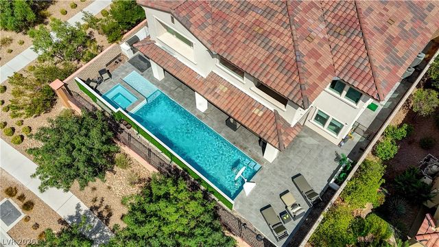 260 Tarragona Breeze Avenue, Las Vegas, NV 89138