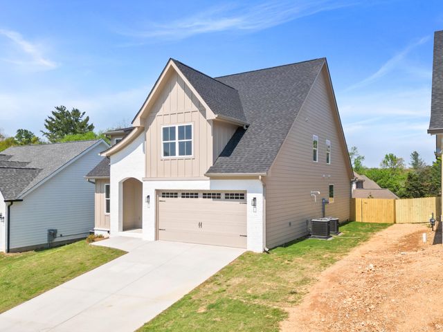 2051 Paige Meadows Court, Hixson, TN 37343