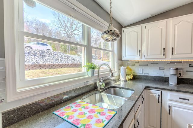 276 Lakeshore Drive, New Concord, KY 42076