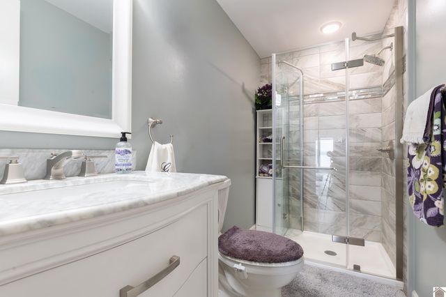 276 Lakeshore Drive, New Concord, KY 42076