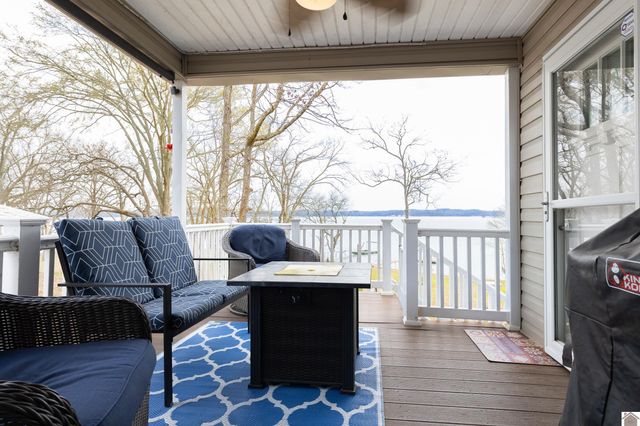 276 Lakeshore Drive, New Concord, KY 42076