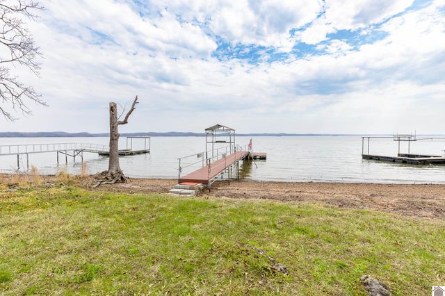 276 Lakeshore Drive, New Concord, KY 42076