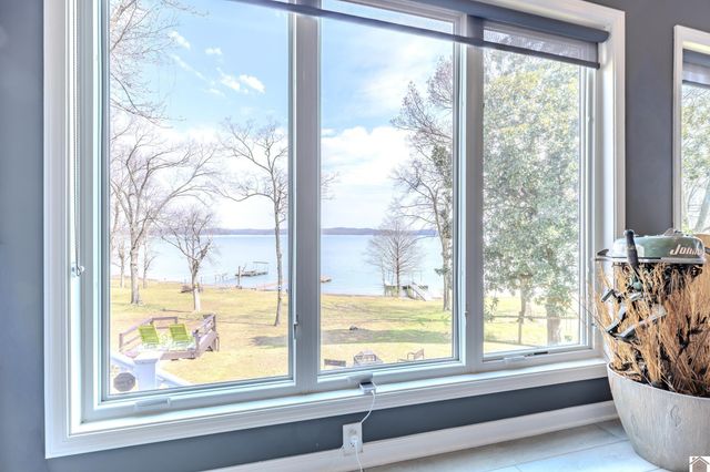 276 Lakeshore Drive, New Concord, KY 42076