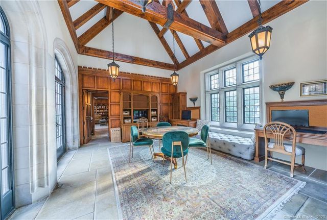 544 Oenoke Ridge, New Canaan, CT 06840