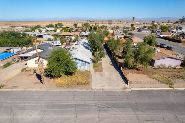 316 W Barbara St, Calipatria, CA 92233