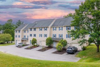 22 Fords Landing Drive # 22, Dover, NH 03820