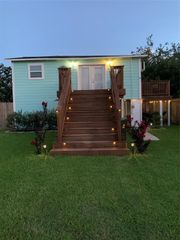 1609 E Bayshore Drive 1, Dickinson, TX 77539