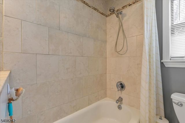 37 Sandra Circle 3, Westfield Town, NJ 07090