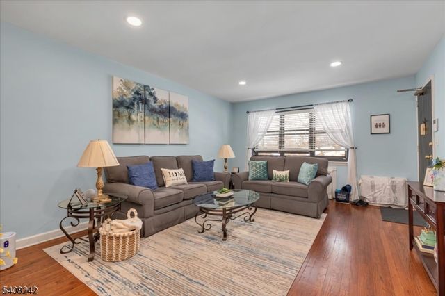 37 Sandra Circle 3, Westfield Town, NJ 07090