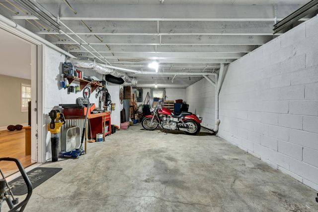 374 Marina Hills Circle NW, Charleston, TN 37310