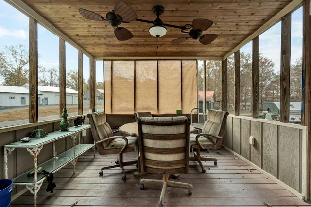 374 Marina Hills Circle NW, Charleston, TN 37310