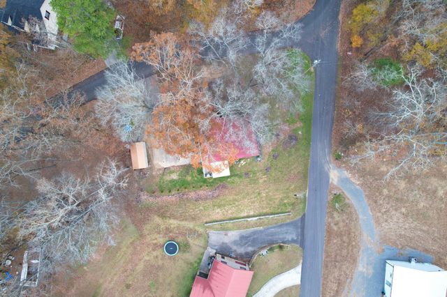 374 Marina Hills Circle NW, Charleston, TN 37310