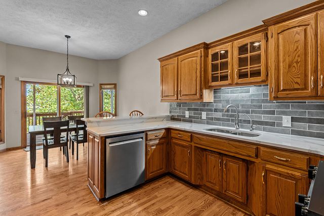 4757 S Holland Avenue, Springfield, MO 65810