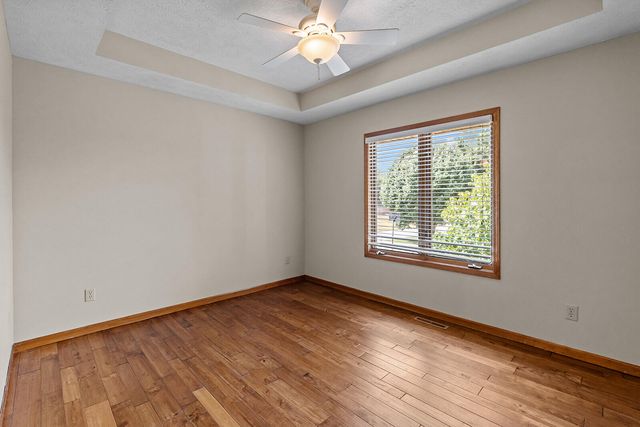 4757 S Holland Avenue, Springfield, MO 65810