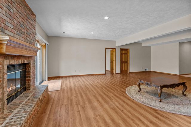 4757 S Holland Avenue, Springfield, MO 65810