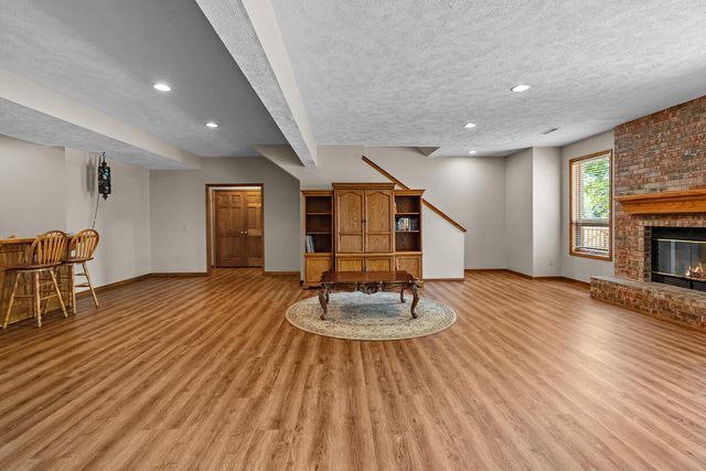 4757 S Holland Avenue, Springfield, MO 65810