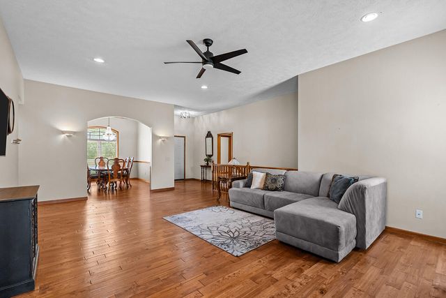 4757 S Holland Avenue, Springfield, MO 65810