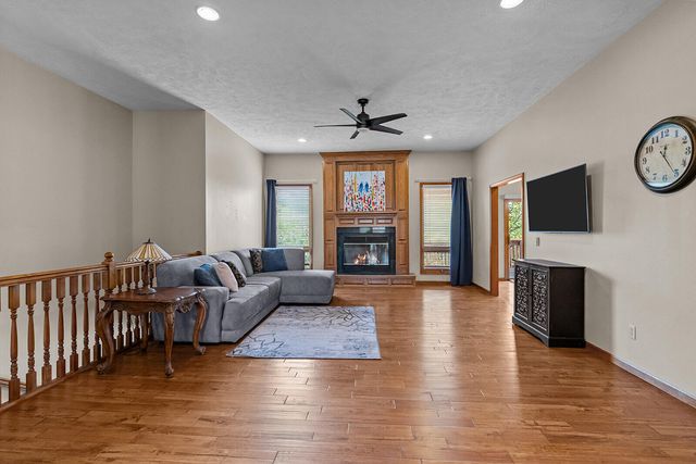 4757 S Holland Avenue, Springfield, MO 65810