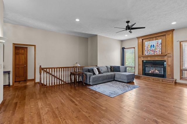 4757 S Holland Avenue, Springfield, MO 65810
