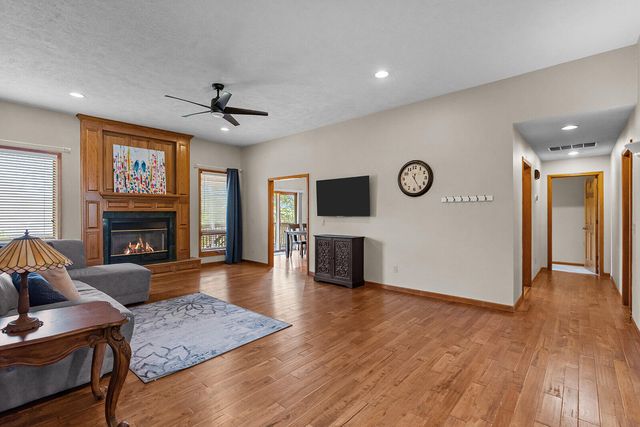 4757 S Holland Avenue, Springfield, MO 65810
