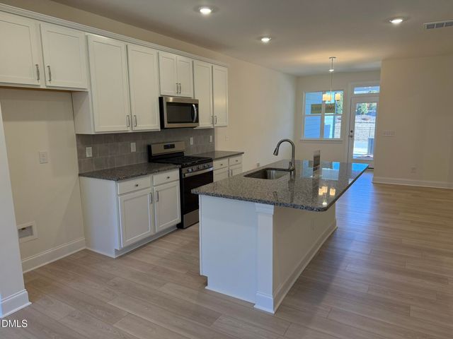 526 Traditions Grande Boulevard 12, Wake Forest, NC 27587